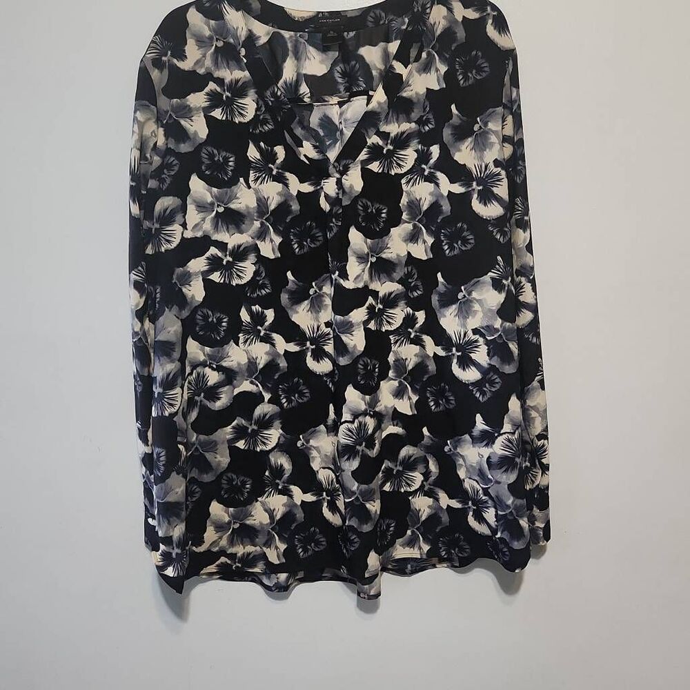 Ann Taylor Womens Black Floral Blouse Long Sleeve V Neck Blouse Size XL
